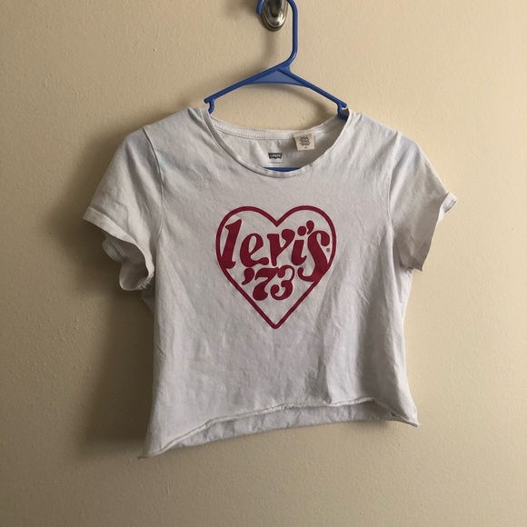 Levi’s Heart Cropped Tee - Picture 1 of 7